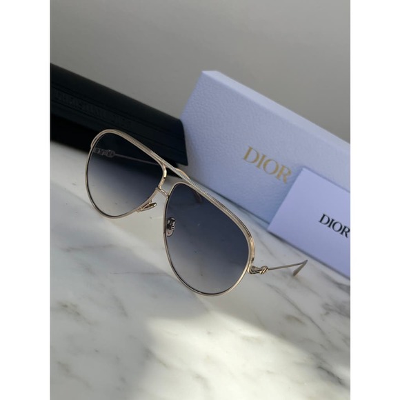 NEW Dior EverDior A1U Sunglasses in Gold Blue Gradient - Picture 4 of 8